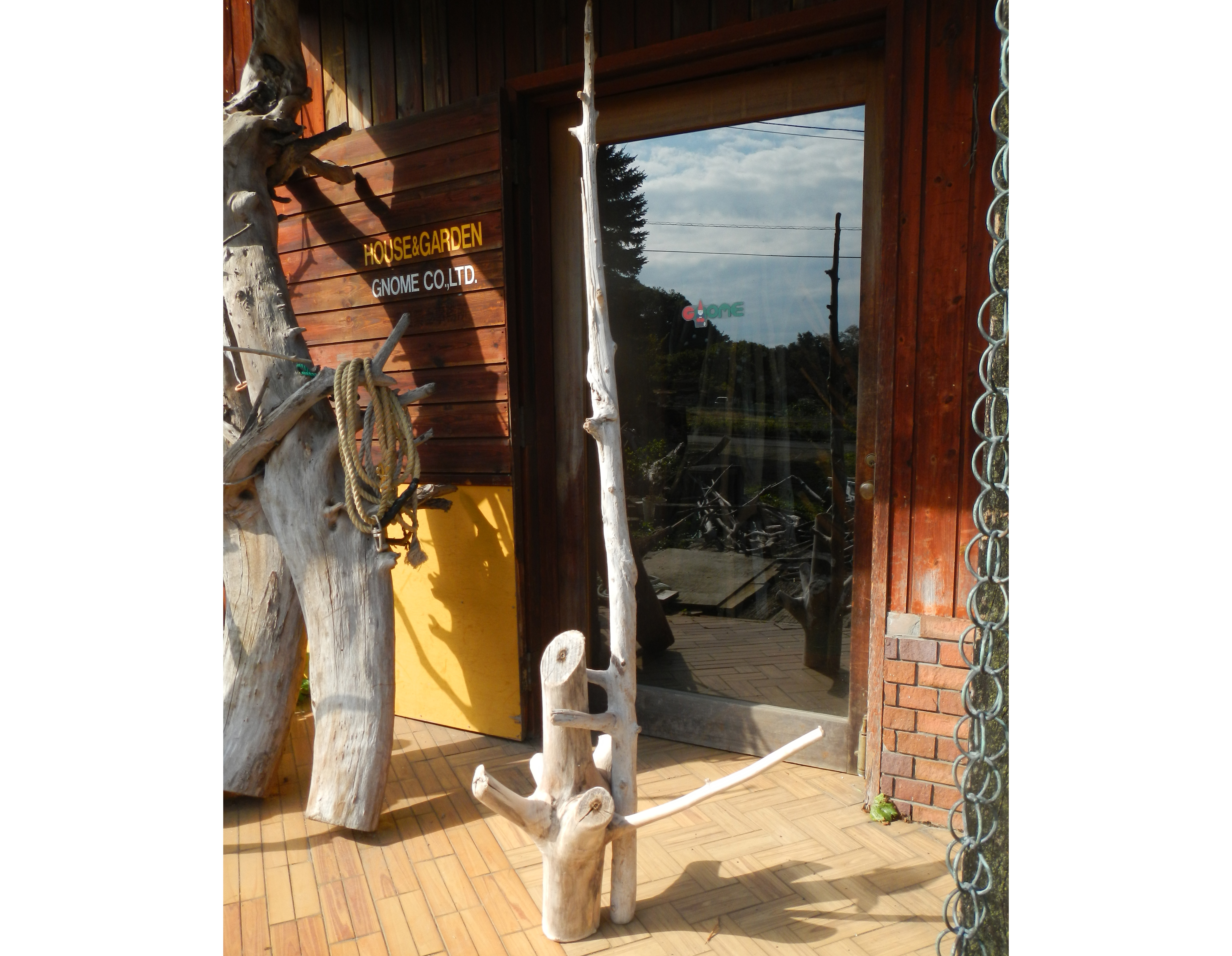 ���؃����^��